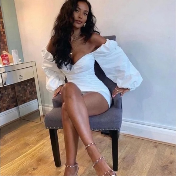 House Of CB ‘J´adore’ Cotton Puff Sleeve Mini Dress NWOT - Picture 7 of 13